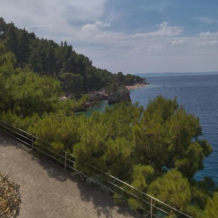 Holiday Home With Free Parking By The Beach Брела Екстер'єр фото